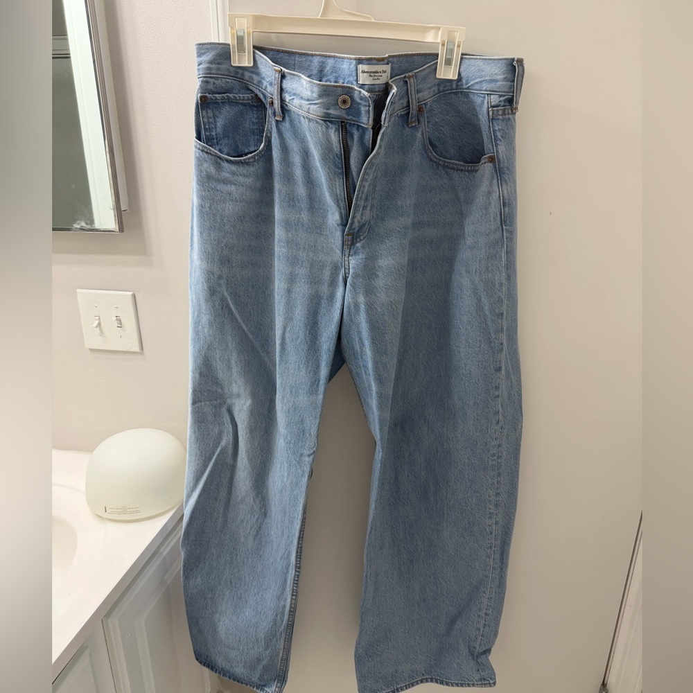 Abercrombie Ultra Loose Jean